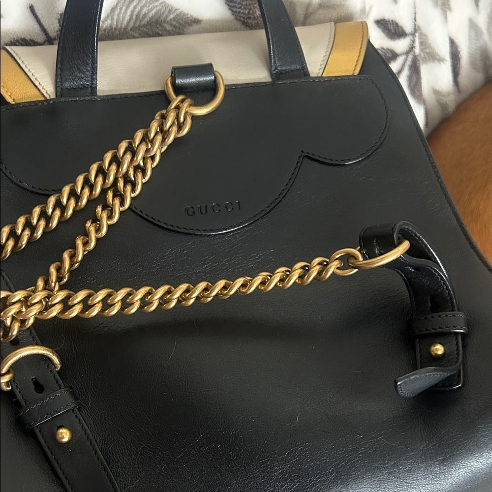 GUCCI WOMENS BACKPACK EUC Dark Gold-Gunmetal Hardwear and Chain - Picture 9 of 10